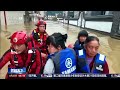 Many trapped by unseasonal floods in China | REUTERS