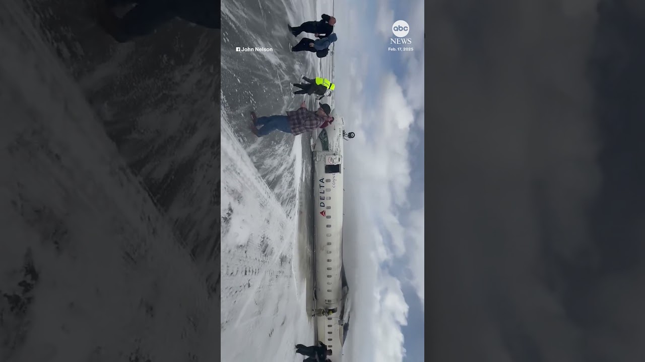 Passenger captures moments after Toronto plane crash