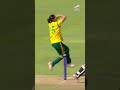 No stopping Chloe Tryon as the all-rounder matches her batting heroics with a crucial wicket 👊
