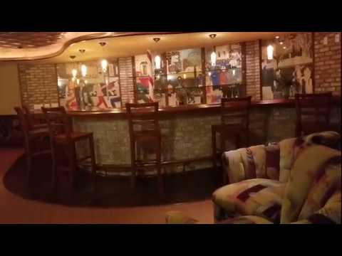 宿泊施設による動画