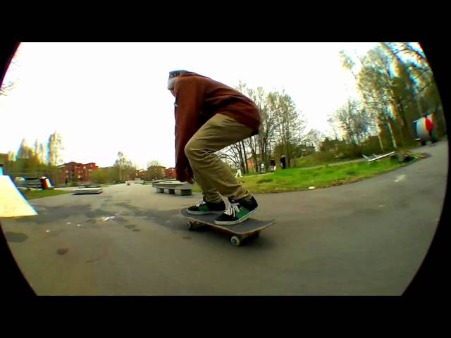 Skateboarding Skarpnack