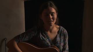 Ribbon Weaver - Ellie Gowers (live performance)