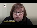 Kremlin critic Alexei Navalnys mother says shes resisting pressure to agree to a secret burial  - 00:57 min - News - Video