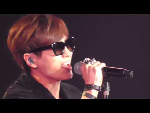 150301 SS6Macau Leeteuk solo 「Lost Stars」