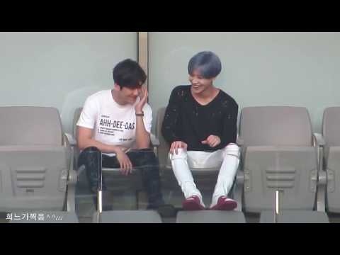 170603 대기실에서나온태민 참새야??ㅠㅠ