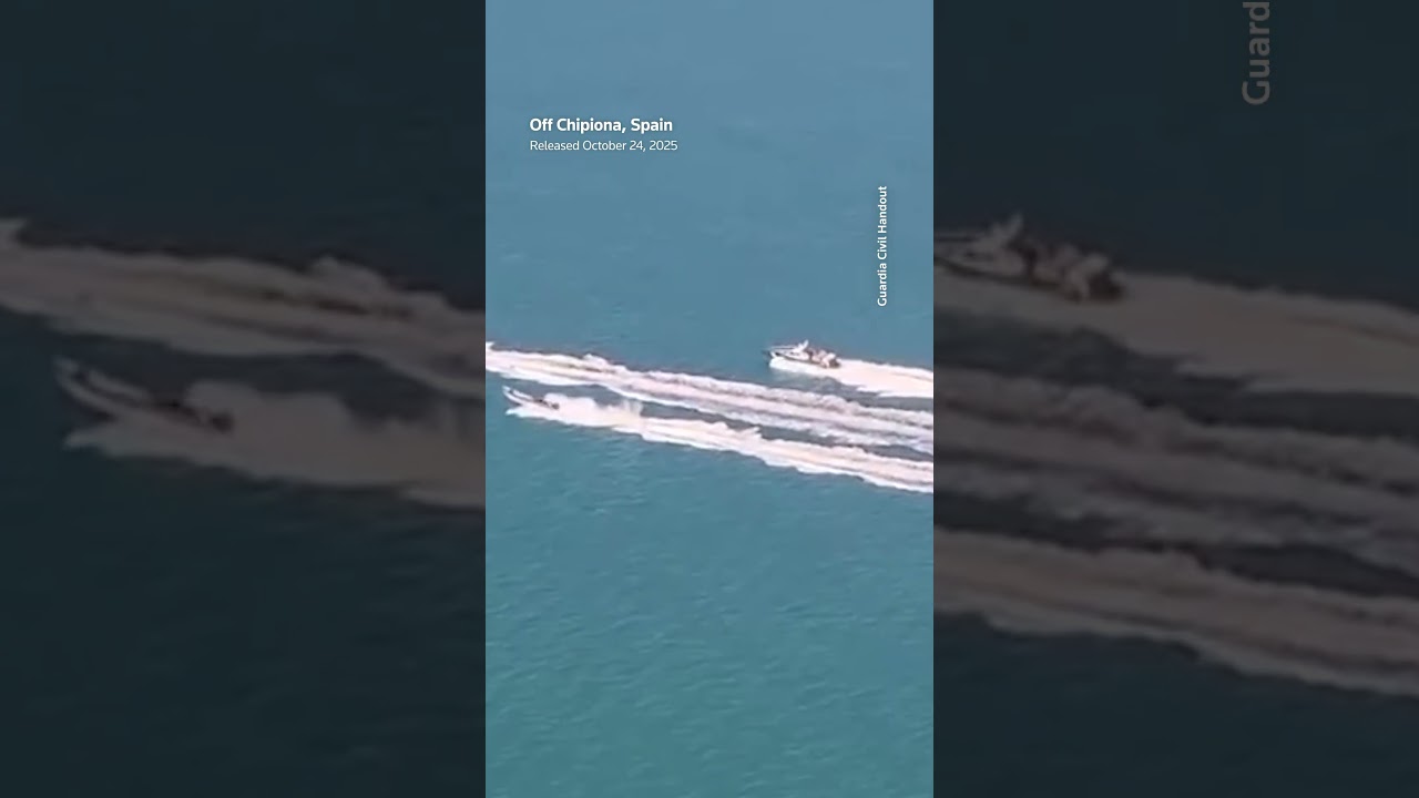 Spain seizes 1.7 tons of hashish after a high-speed sea chase