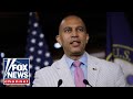 WATCH LIVE: House Minority Leader Hakeem Jeffries holds a press conference day 2 of govt shutdown