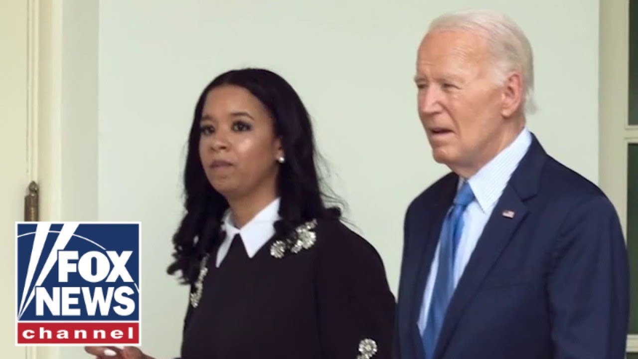 Former Biden staffer sheds light on 'bunker mentality' surrounding president