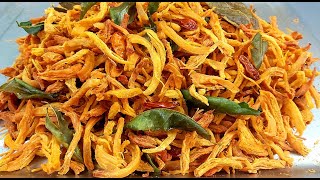 Cách làm Khô Gà vị lá chanh bằng chảo tại nhà đơn giản vẫn ngon