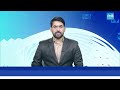 Police Overaction At Vijayawada Sakshi Paper Office, TDP Goons Attack On Sakshi Paper Office  - 01:28 min - News - Video