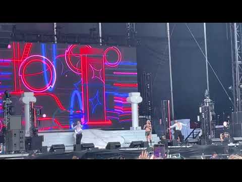 Charli XCX - LIVE - YUCK - LOLLAPALOOZA CHICAGO 2022