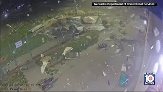 Storm rips off roof at Nebraska State Penitentiary