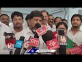 Deputy Cm Bhatti Vikramarka Cast His Vote | Telangana lok Sabha Elections 2024 | V6 News  - 03:08 min - News - Video