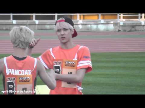 130903 아육대 형들이랑 장난치는 세훈이 EXO SEHUN