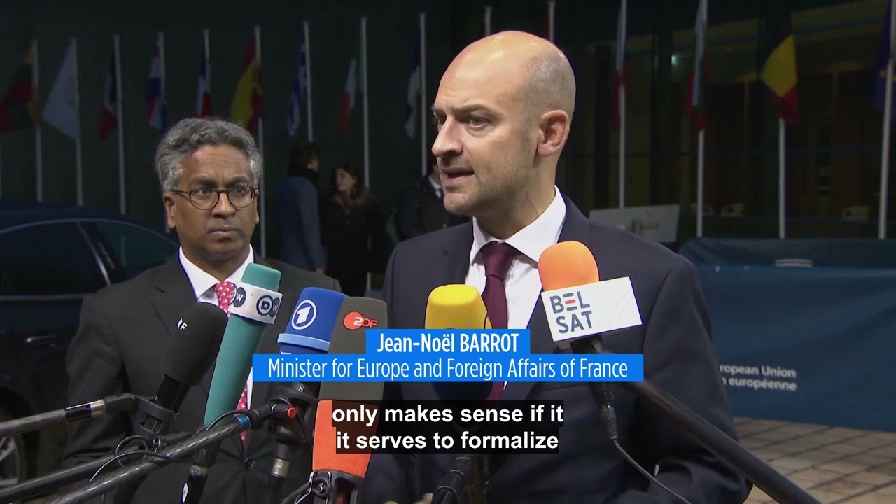 'No place for war criminals': EU foreign ministers walk fine line on Trump-Putin summit in Budapest