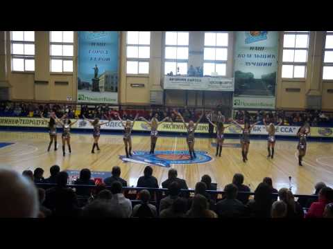 Украинские танцы \"Флеш Старз\" на матче БК ОДЕССА - БК Днепразот 16.03