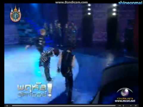 120802 EXO - Two Moons LIVE (Kris, Chanyeol, Kai, Lay)