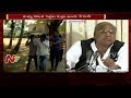 V.Hanumantha Rao flays KCR; Srinivas Reddy murder