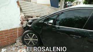 Le destruyeron el paredón de la casa