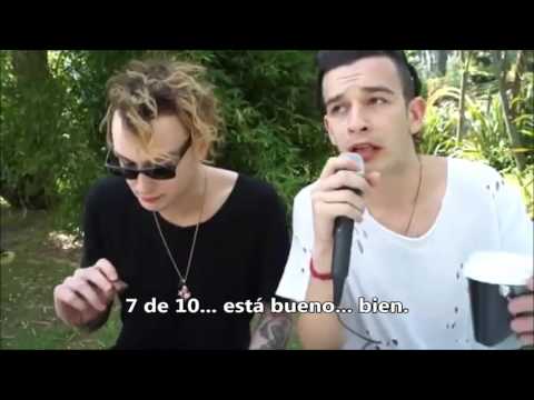 The 1975 funny moments (Subtitulado al español)