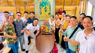 SAPA TV | MÓN QUÀ ĐẦY CẢM XÚC MỪNG TÂN GIA PHẠM DŨNG PHAN DIỄM VÀ ĐẠI TIỆC ẤM ÁP CÙNG ANH EM YOUTUBE