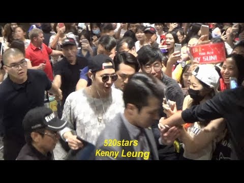 朴有天Park Yu Chun(박유천) Arrived Hong Kong Airport 20180706