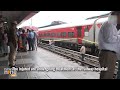 Telangana: 3 Coaches of Charminar Express Get Derailed at Nampally Station, 5 Injured | News9  - 01:30 min - News - Video