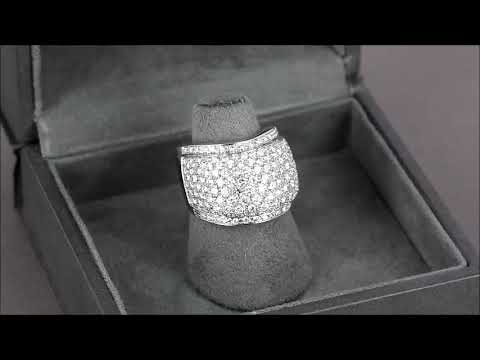 Кольцо с бриллиантовыми дорожками