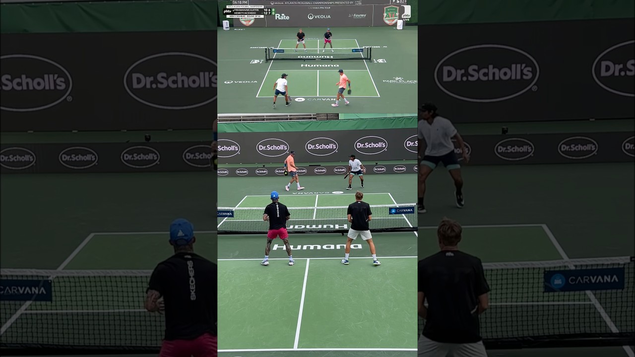 ROUND! THEM! UP!😱 @rafahewettpickleball putting on a freaking show‼️