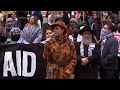 Susan Sarandon joins hundreds at New York rally in support of Palestinians in Gaza Strip