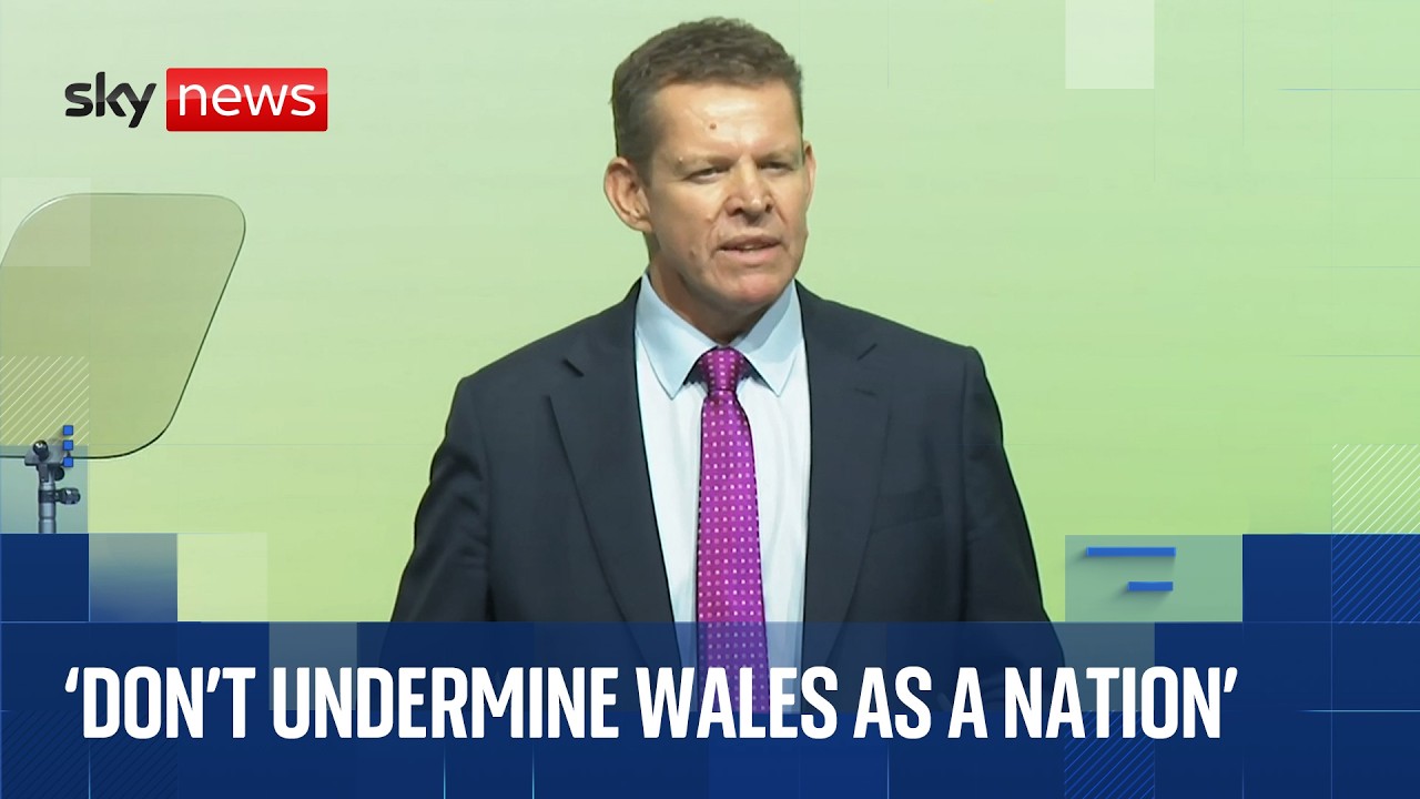 Welsh First Minister takes swipe at Burnham in conference speech