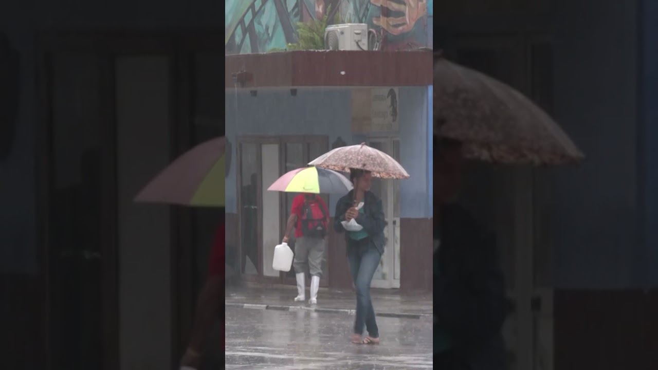 Heavy rains pound Cuba ahead of Hurricane Melissa's landfall