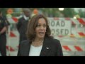 VP Harris visits site of July 4 parade shooting  - 01:38 min - News - Video