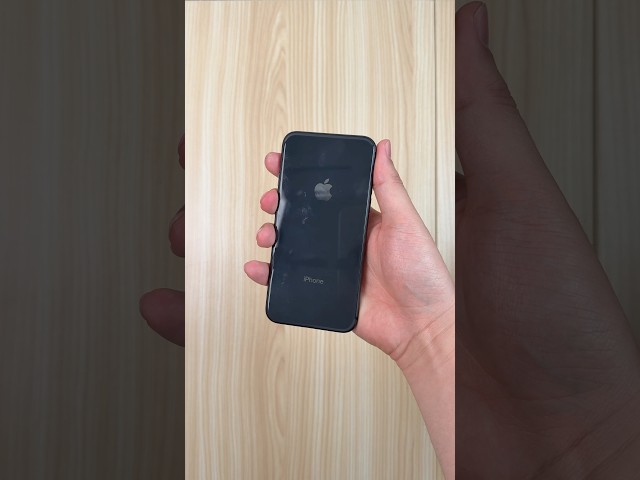 カメラがない軍用iPhone！？