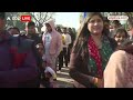 Maha Shivratri 2024 : चांदनी चौक के गौरी-शंकर में उमड़ी भक्तों की भयंकर भीड़ | Delhi  - 01:55 min - News - Video