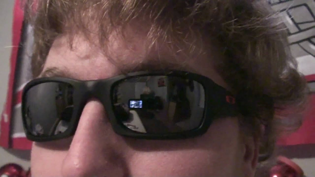 Oakley Fuel Cell Sunglasses >> Oakley Ducati Fives Squared Unbox - YouTube Oakley Fuel Cell Sunglasses >> Oakley Ducati Fives Squared Unbox - YouTube