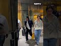 Shah Rukh Khans Airport Style Is The Definition Of Cool  - 00:22 min - News - Video
