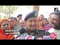 Virat Kohli, Anushka Sharmas Spiritual Break In Rishikesh Ashram - 01:59 min - News - Video