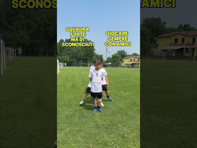 PREFERIRESTI?⚽️#football #soccer #calcio #shorts #shortvideo #viralvideo #footballskillschallenge