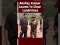 Jai Jawan: Akshay Kumar Learns To Clear Landmines  - 00:59 min - News - Video