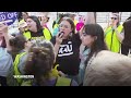 Protests outside Supreme Court as SCOTUS hears Idaho emergency abortions case  - 00:50 min - News - Video