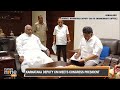 DK Shivakumar Meets Congress President Mallikarjun Kharge in Bengaluru | News9