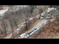 Christmas और New Year के जश्न के लिए Himachal Pradesh में Tourist की भीड़ उमड़ी  - 01:04 min - News - Video