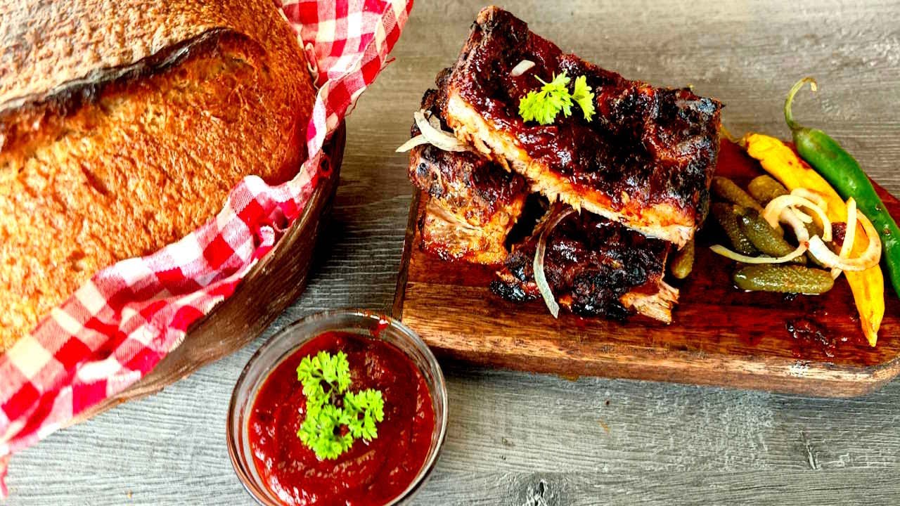 Rozpadnou se od kosti – domácí masitá žebra v BBQ omáčce! | @zadnyspeky