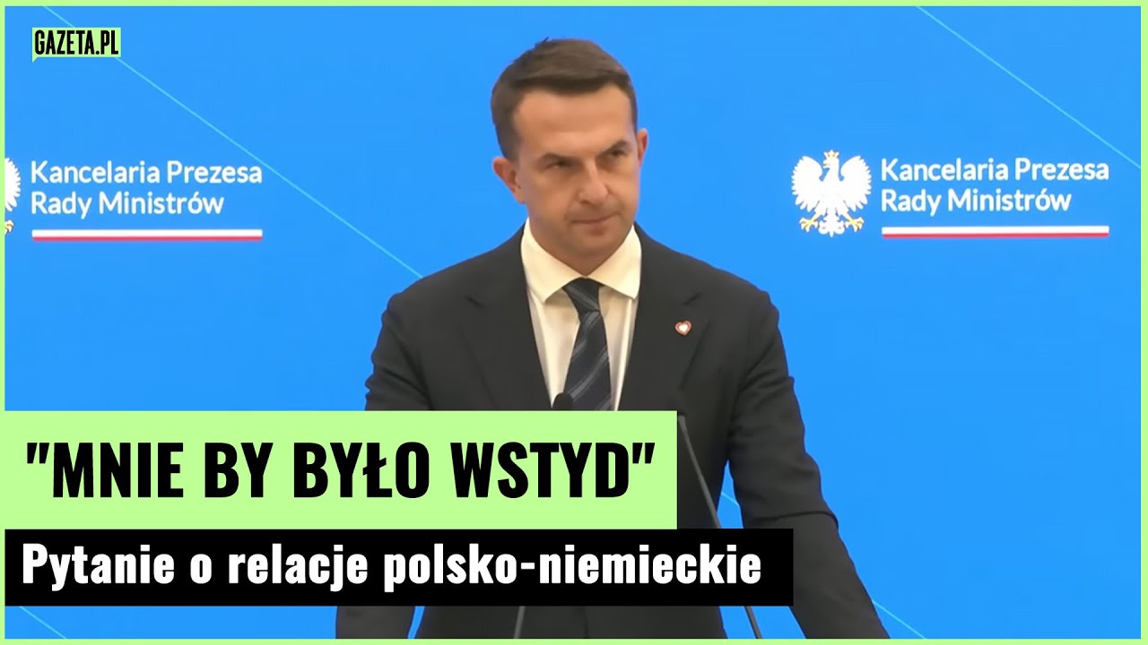 A clash between a government spokesperson  and a journalist. Szłapka got angry.