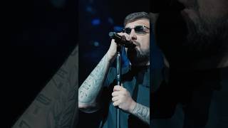 Музыка, будь со мной, ведь без тебя я себя не мыслю!