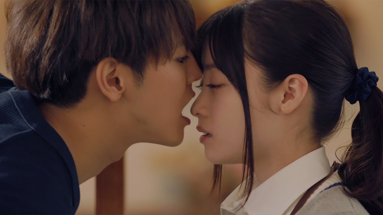 GENERATIONS片寄涼太が橋本環奈に“鼻かじキス”！？ 