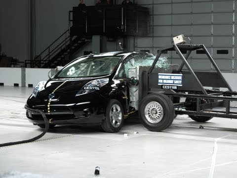 Video Crash Test Nissan Leaf od roku 2010