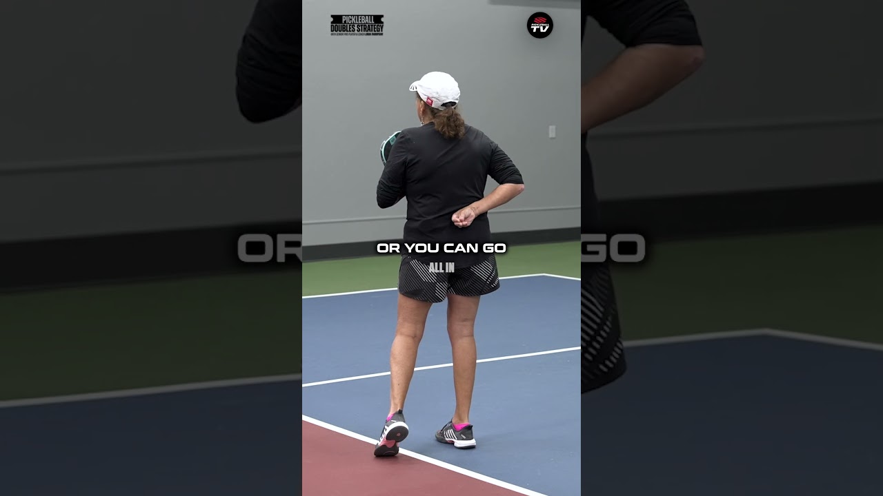 Pickleball coach Linda Thompson will teach you stacking and the strategy in doubles ✌️ #pickleball