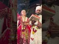 लाल जोड़े में दुल्हन बनीं Arti Singh, Dipak Chauhan संग लिए सात फेरे, देखें Video  - 00:59 min - News - Video
